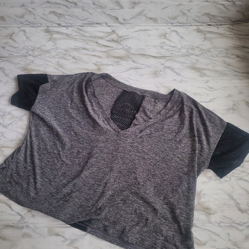 Beyond Yoga Grey Crop T shirt